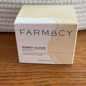 New in Box Farmacy Honey Cloud Barrier Repair Moisturizer, 50 ml or 1.7 fl. oz.